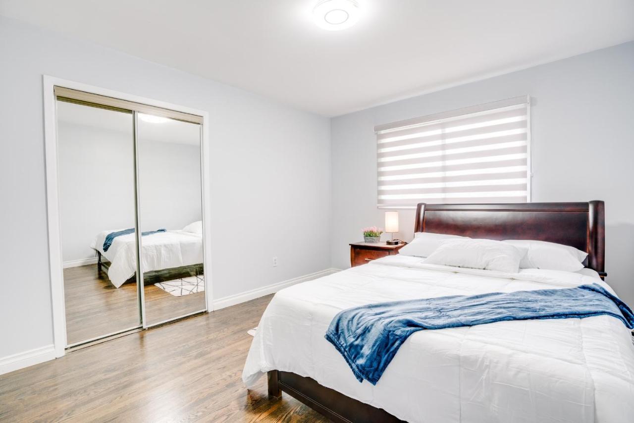 Furnished Family Home Near Toronto - Great Location Game Room - Backyard - Parking & Self Checkin Pickering Kültér fotó